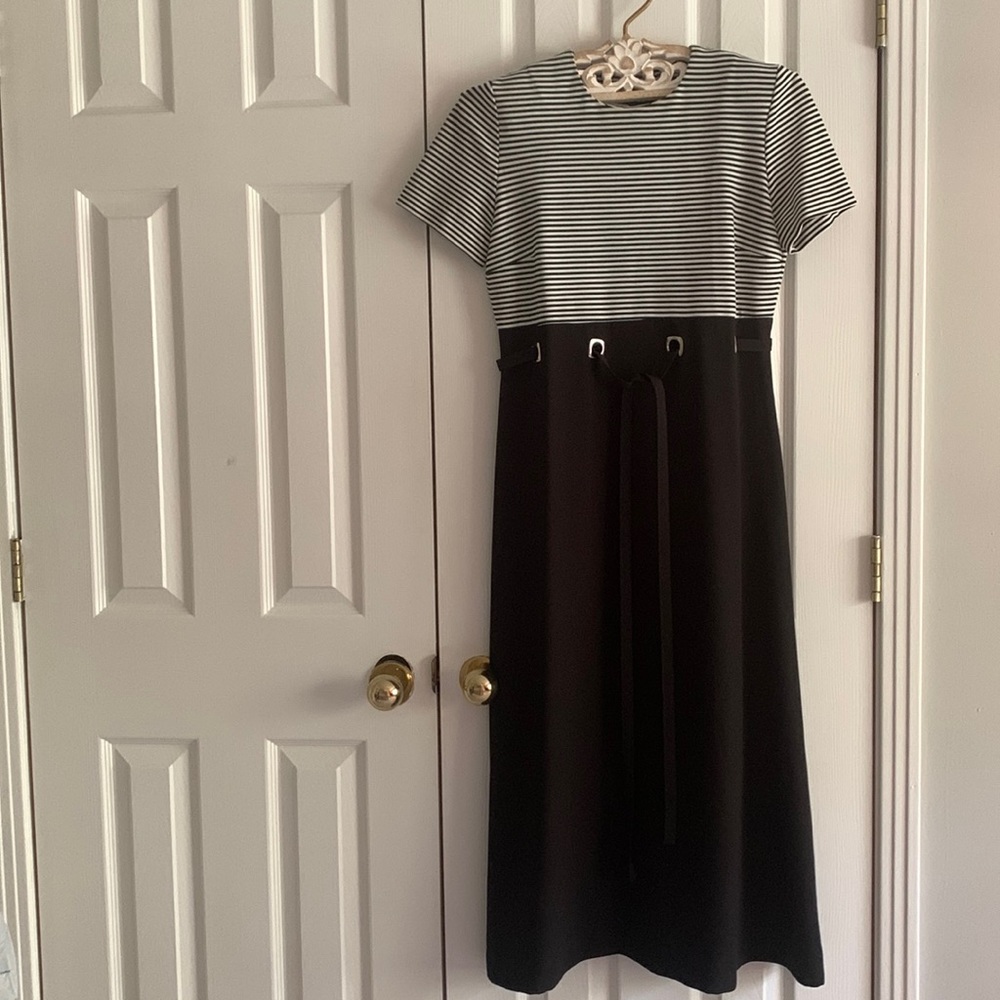 Vintage midi black stripped dress